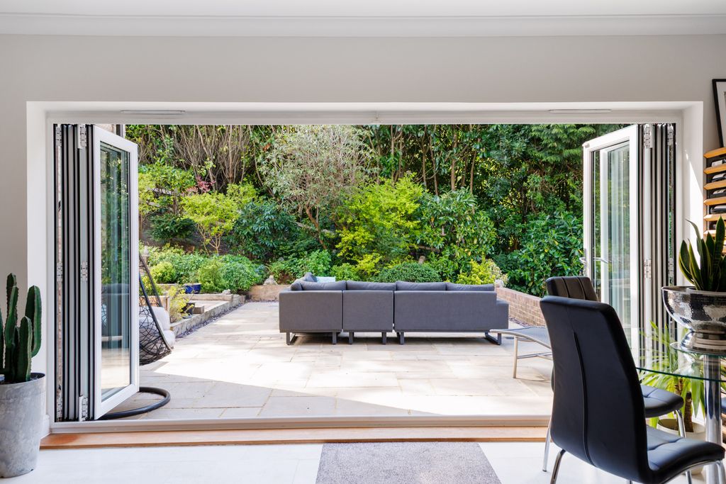 Additional image 5 of 5 bed detached house for saleGorsedene Close, Crowborough TN6