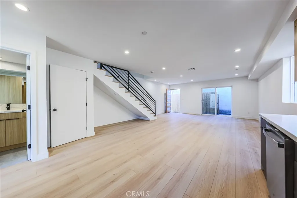 Additional image 32 of 2012 Dunsmuir Avenue Unit B, Los Angeles, CA 90016