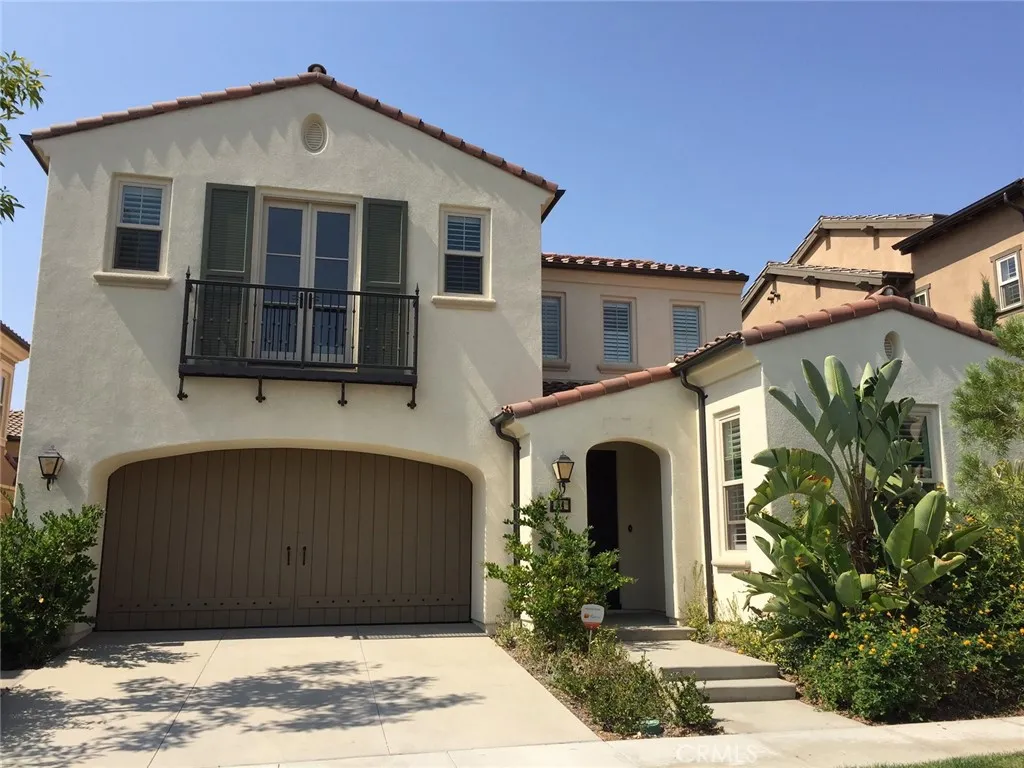 64 Elmdale, Irvine, CA 92620