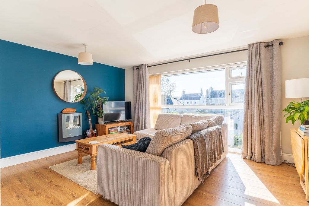 Additional image 2 of 2 bed flat for saleLlanbedrog, Pwllheli LL53