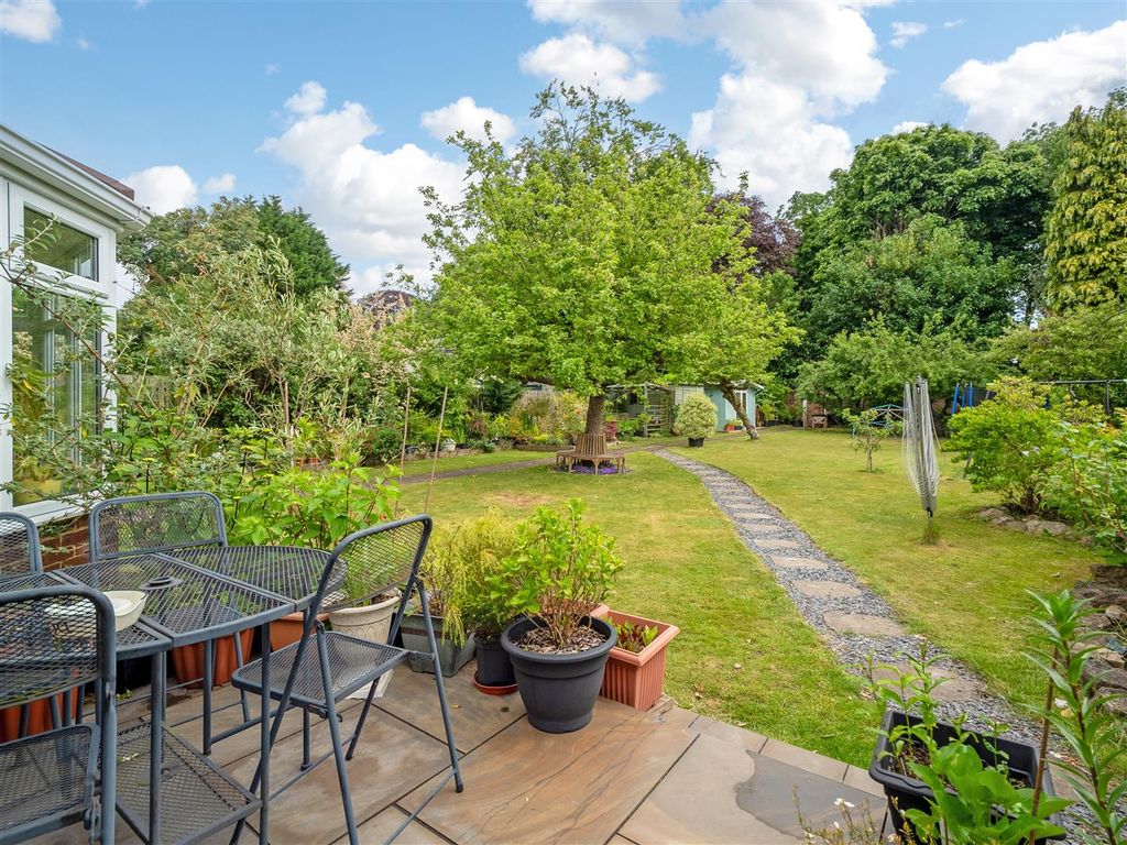 Additional image 6 of 6 bed detached house for saleOnslow Gardens, South Croydon CR2