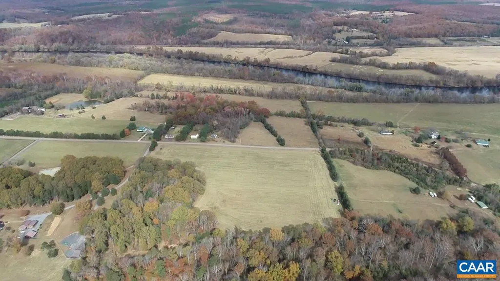 Bridgeport Rd, Arvonia, VA 23004 photo 2