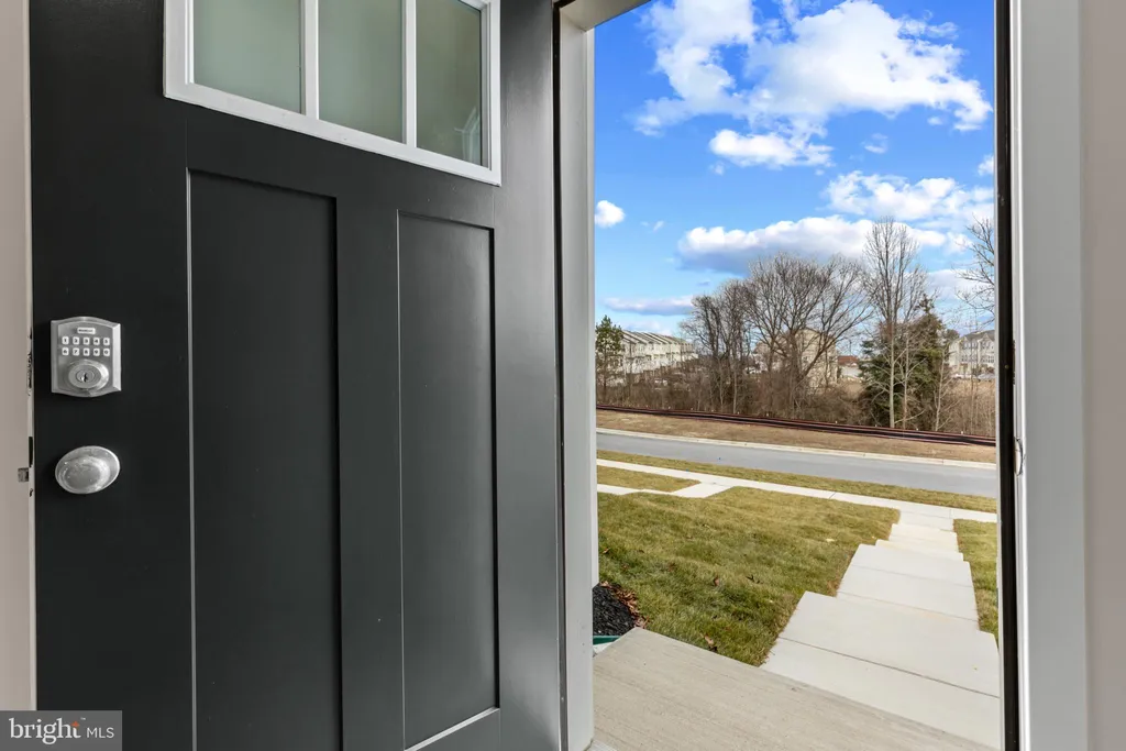 374 Hackley Drive, Joppa, MD 21085 photo 4