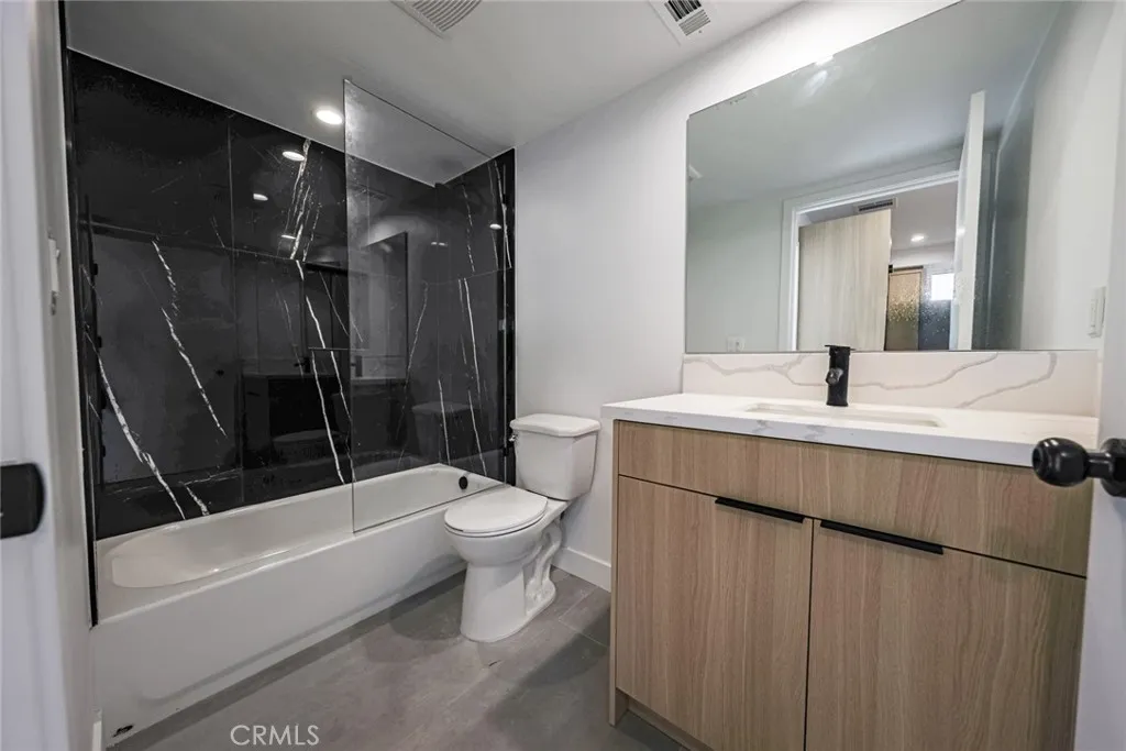 Additional image 12 of 2012 Dunsmuir Avenue Unit B, Los Angeles, CA 90016
