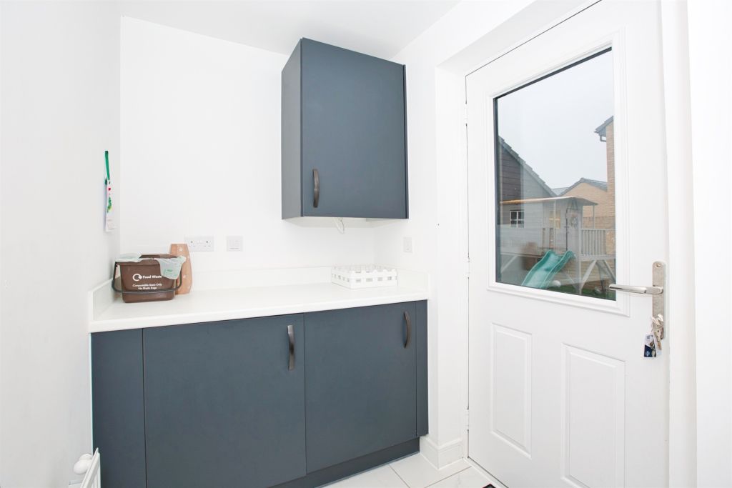 Additional image 8 of 4 bed detached house for saleSutton Grove, Crewkerne TA18