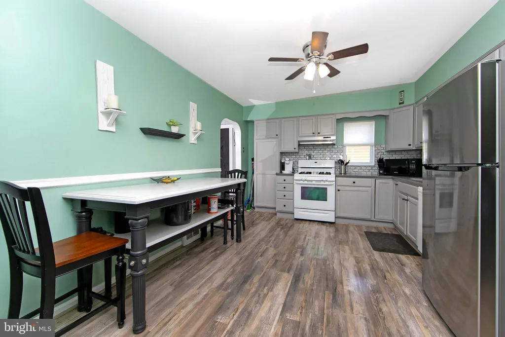 Additional image 15 of 332 S Fellowship Road, Maple Shade, NJ 08052