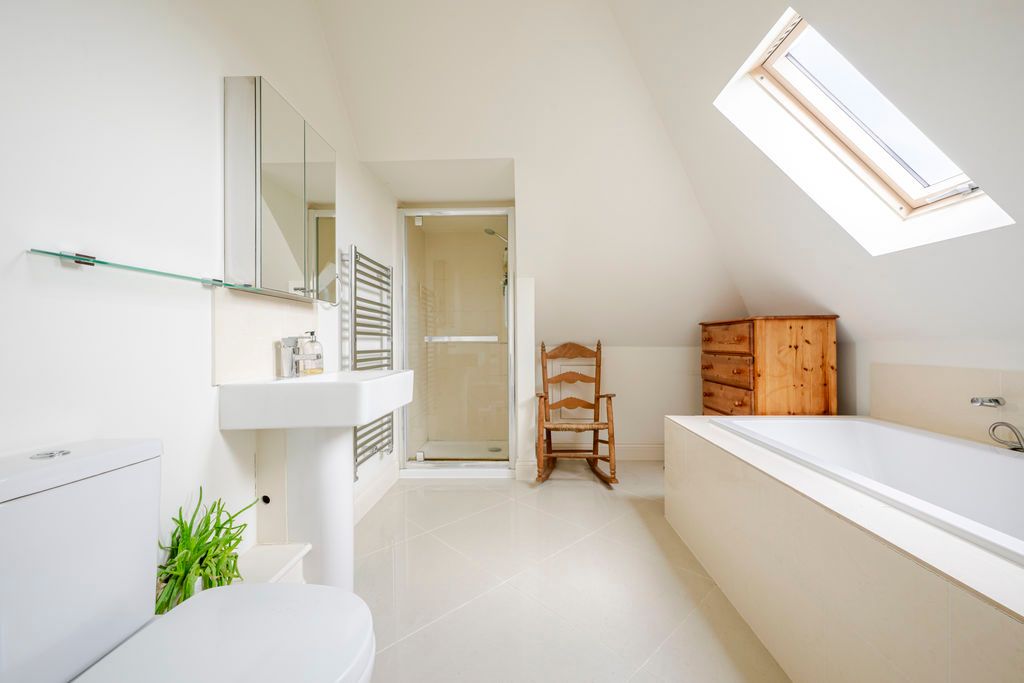 Additional image 9 of 2 bed flat for saleBeacon Gardens, Crowborough TN6