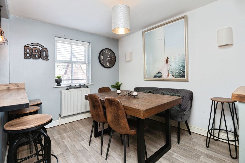 Additional image 5 of 2 bed maisonette for saleLondon Road, Crowborough TN6