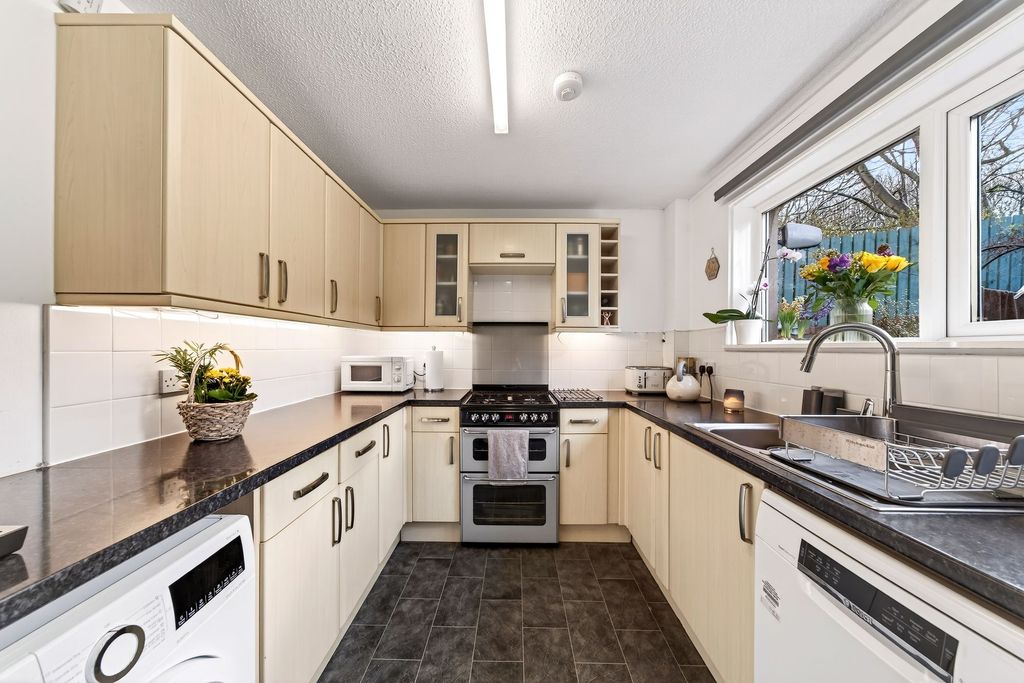 Additional image 4 of 3 bed semi-detached house for saleCurrievale Drive, Currie EH14