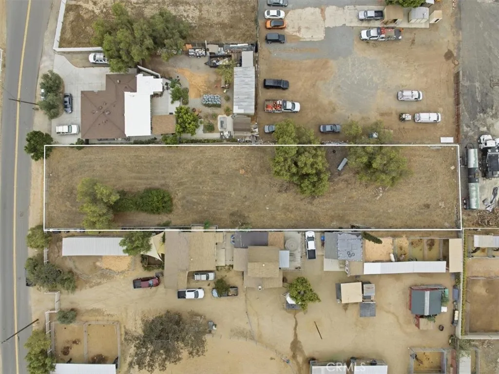 Center Ave, Norco, CA 92860 photo 2