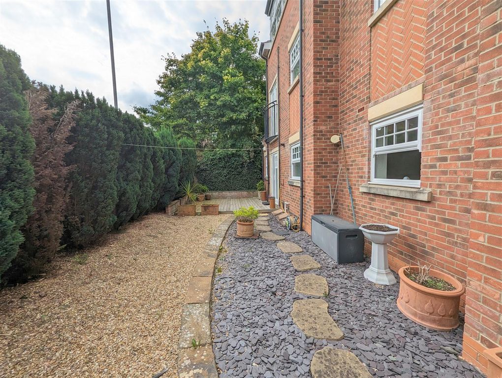 Additional image 14 of 2 bed flat for saleGreenhills, Cleveland Terrace, Darlington DL3