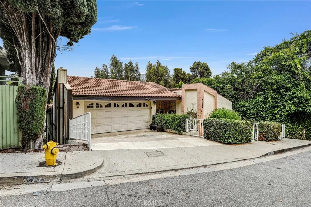 Additional image 2 of 3334 Oak Glen Dr, Los Angeles, CA 90068