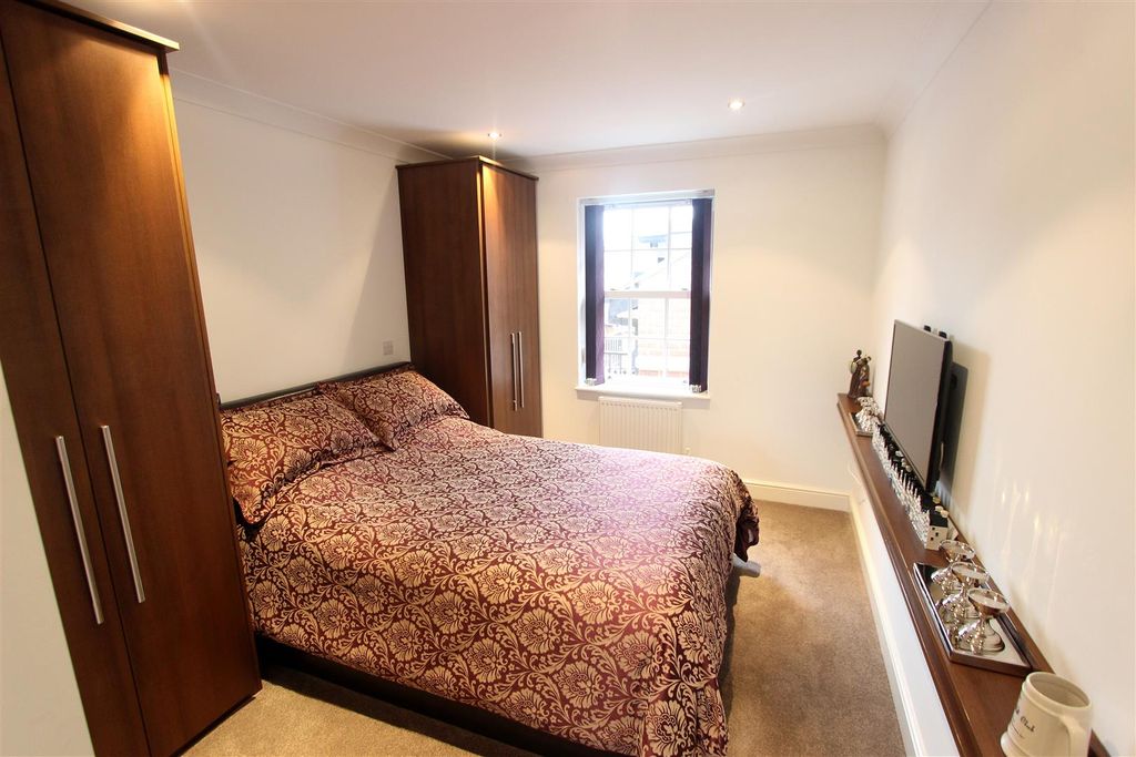 Additional image 7 of 2 bed flat for saleNorthumberland Street, Darlington DL3