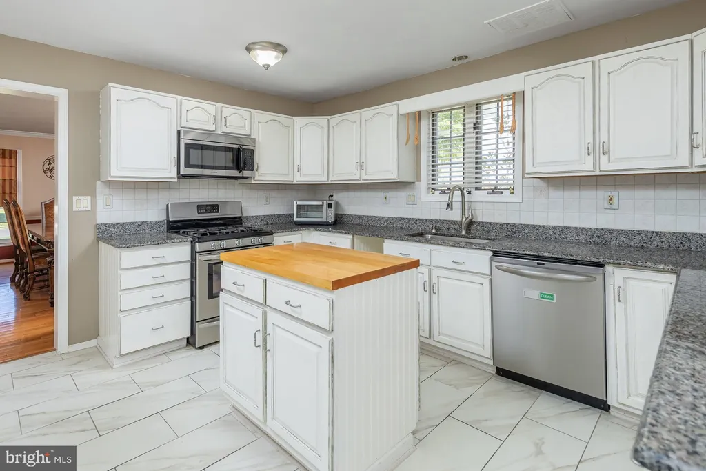 Additional image 17 of 12 Clearbrook Lane, Sewell, NJ 08080