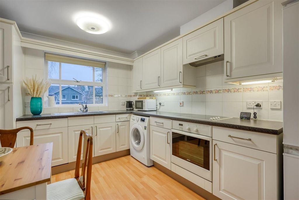 Additional image 7 of 2 bed flat for saleAbbey Springs, Darlington DL3