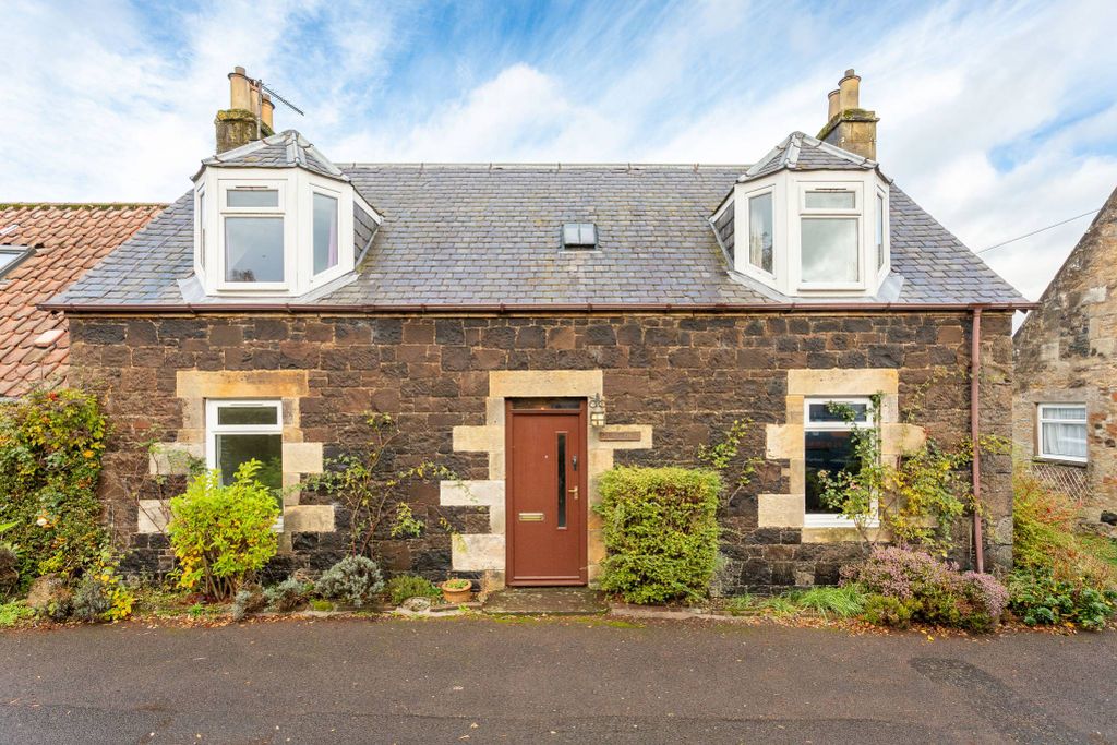 4 bed semi-detached house for saleLomond Road, Freuchie, Cupar, Fife KY15
