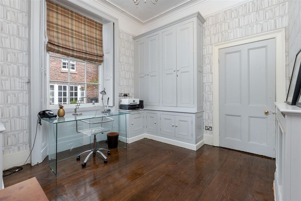 Additional image 19 of 6 bed property for saleConiscliffe Road, Darlington DL3