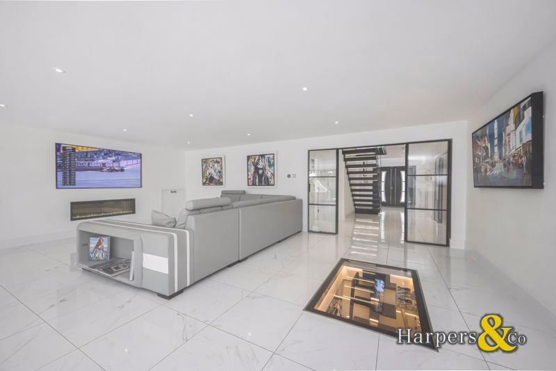 Additional image 3 of 5 bed detached house for saleOakfield Lane, Dartford DA2