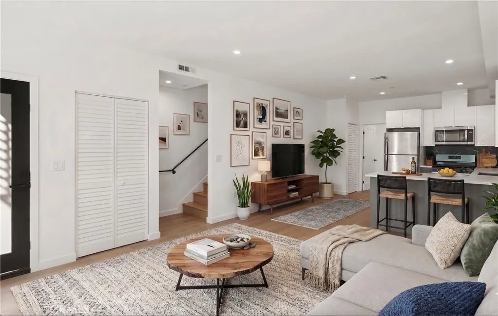 Additional image 32 of 1733 S New Hampshire Ave, Los Angeles, CA 90006