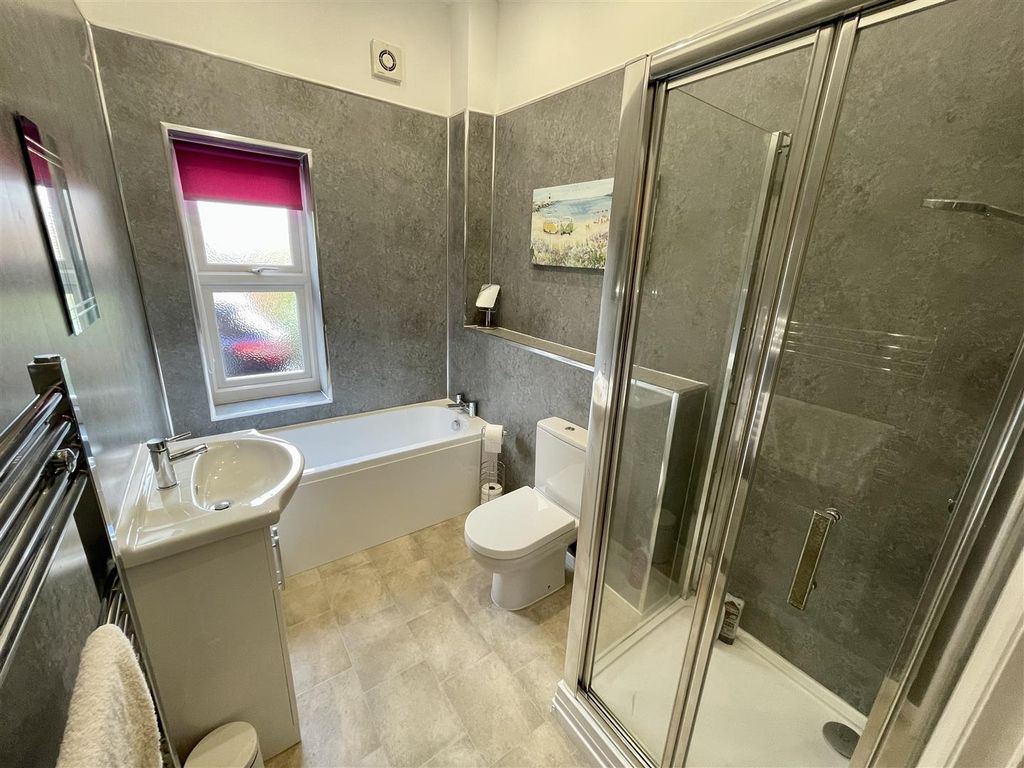 Additional image 9 of 2 bed flat for saleTrinity Road, Darlington DL3