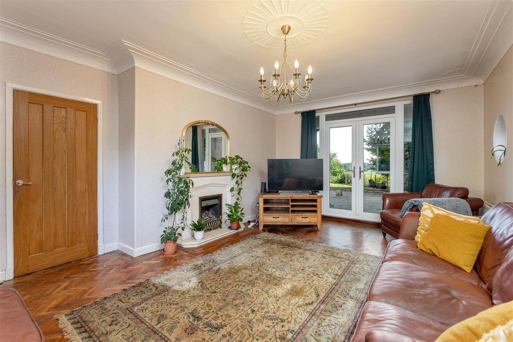 Additional image 6 of 4 bed detached house for saleConiscliffe Road, Darlington DL3