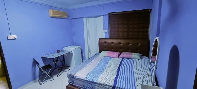 241 Hougang Street 22 photo 2