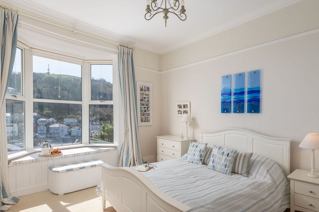 Additional image 4 of 2 bed flat for saleClarence Hill, Dartmouth, Devon TQ6
