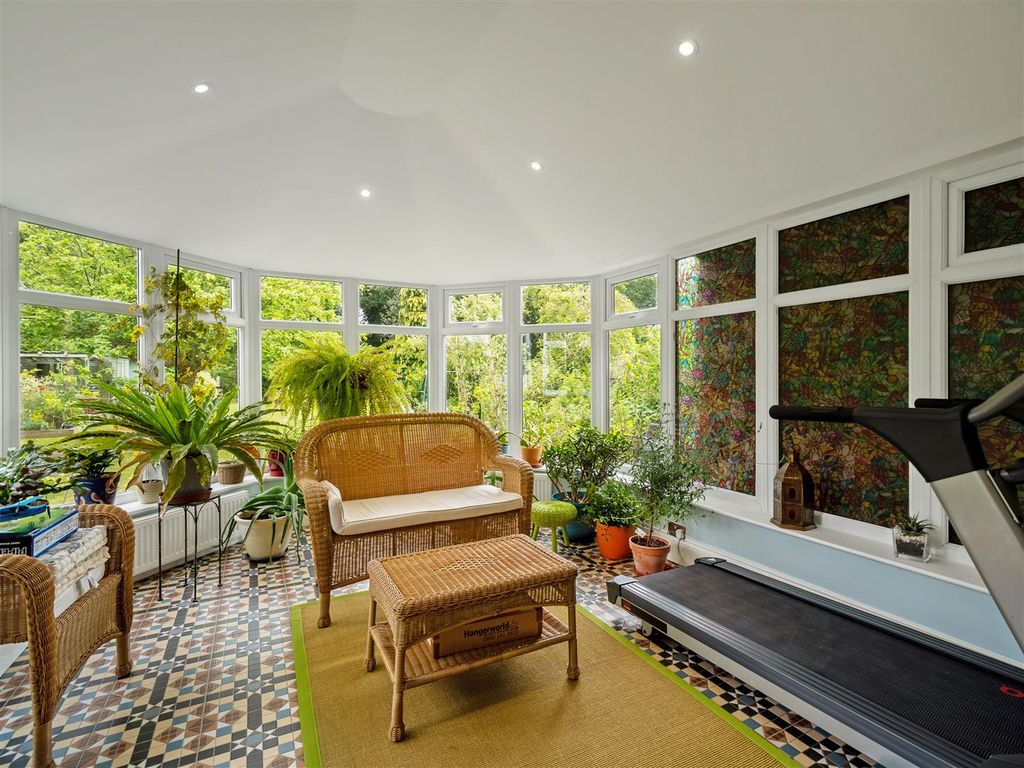 Additional image 9 of 6 bed detached house for saleOnslow Gardens, South Croydon CR2