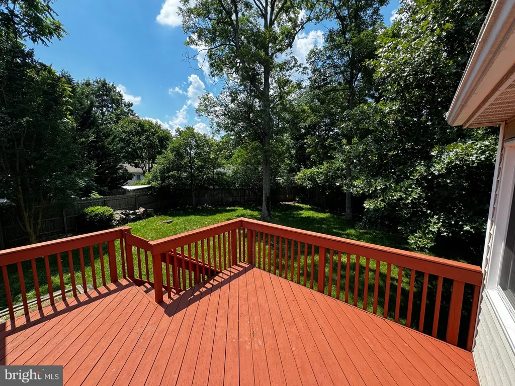 2508 Saint John Place, Alexandria, VA 22311