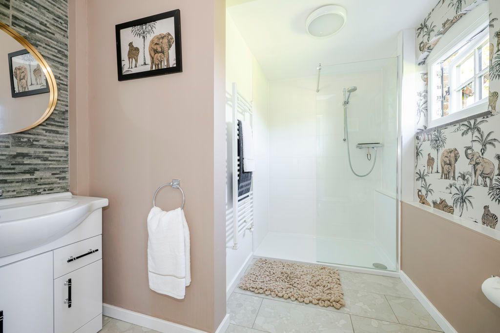 Additional image 8 of 5 bed detached house for saleChillies Lane, Crowborough TN6