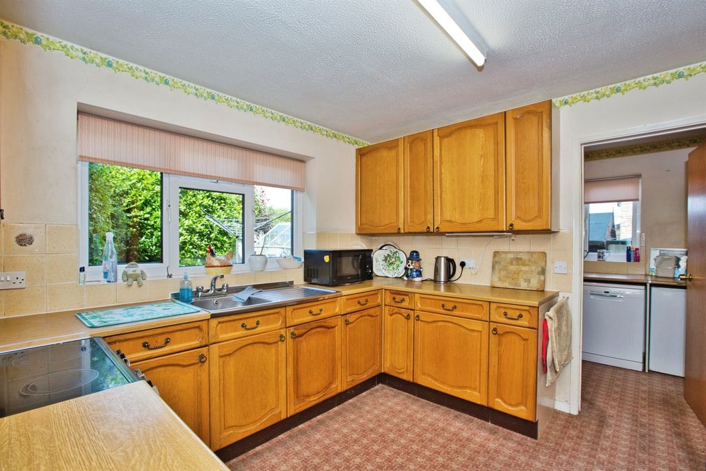 Additional image 12 of 4 bed detached house for saleThe Laurels, Crewkerne TA18