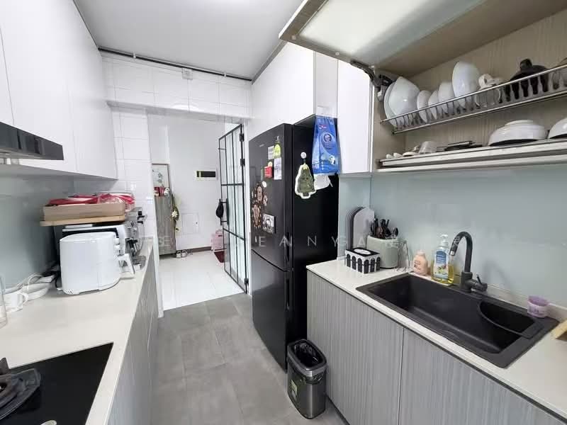 622A Punggol Central photo 4