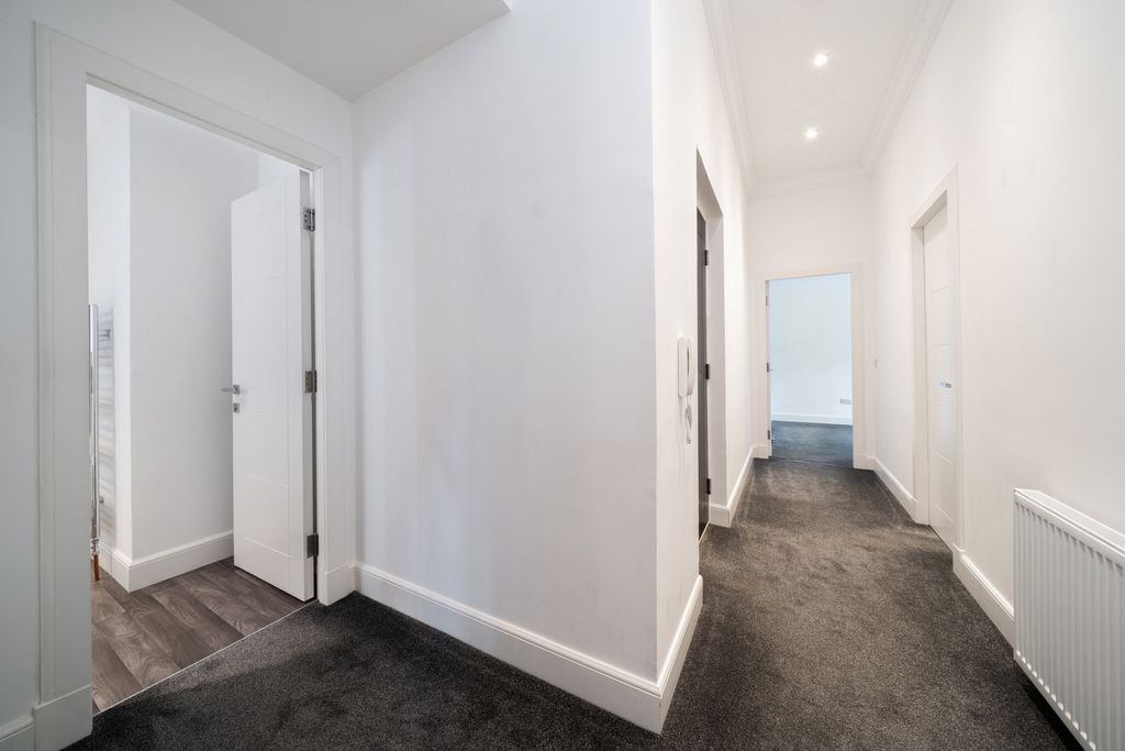 Additional image 5 of 2 bed flat for saleWest Port, Cupar KY15