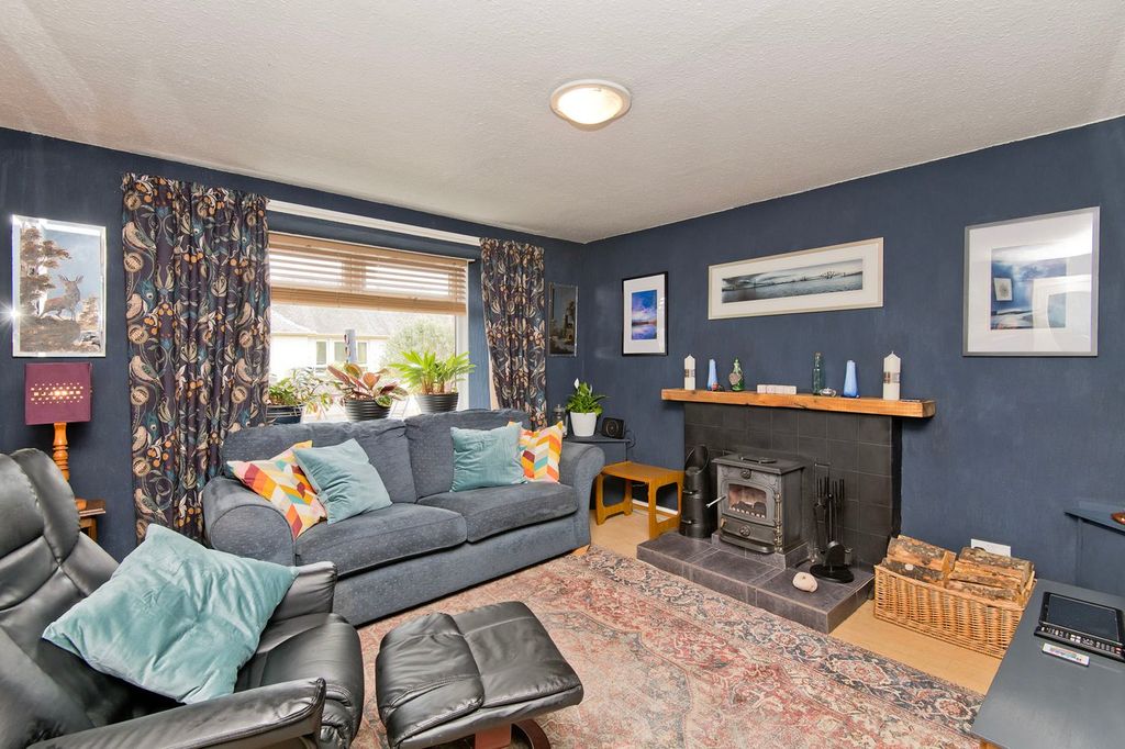 Additional image 3 of 2 bed flat for saleBalgarvie Road, Cupar KY15