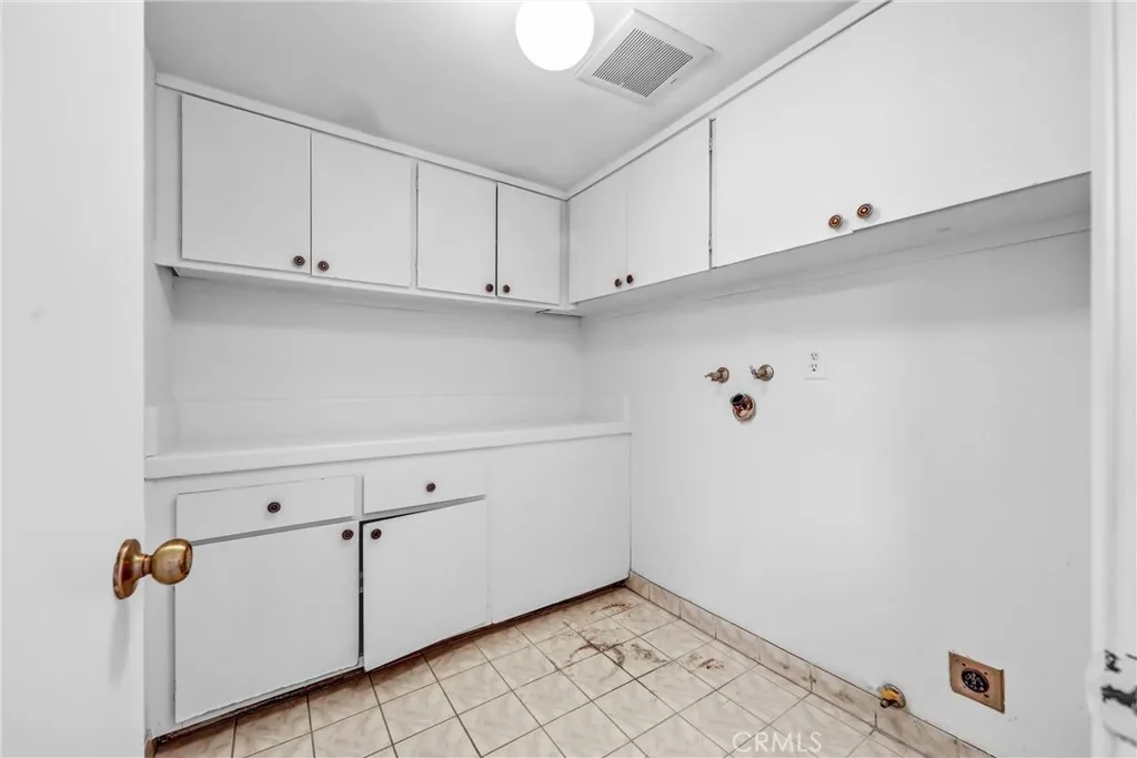 Additional image 22 of 3334 Oak Glen Dr, Los Angeles, CA 90068
