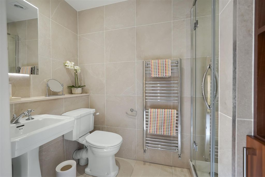 Additional image 25 of 5 bed end terrace house for saleWoodland Road, Darlington DL3