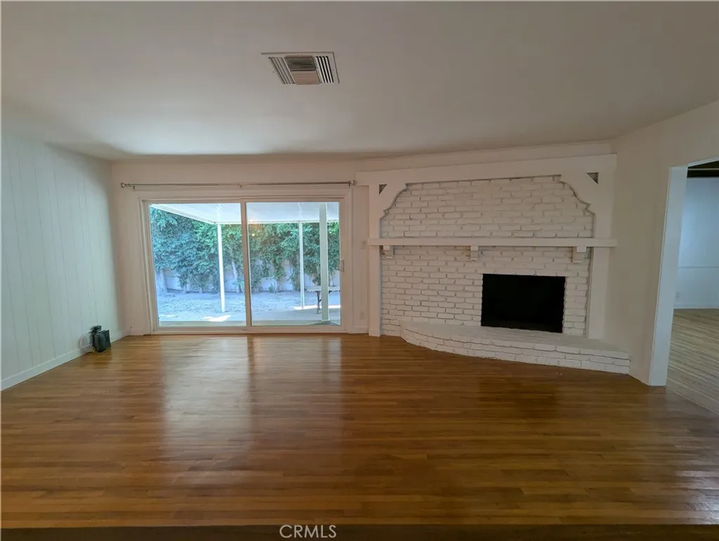 6829 Mclennan Ave, Van Nuys, CA 91406 photo 5