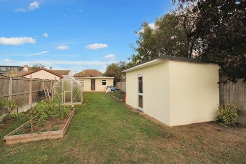 Additional image 18 of 4 bed bungalow for saleManor Road, Dagenham RM10