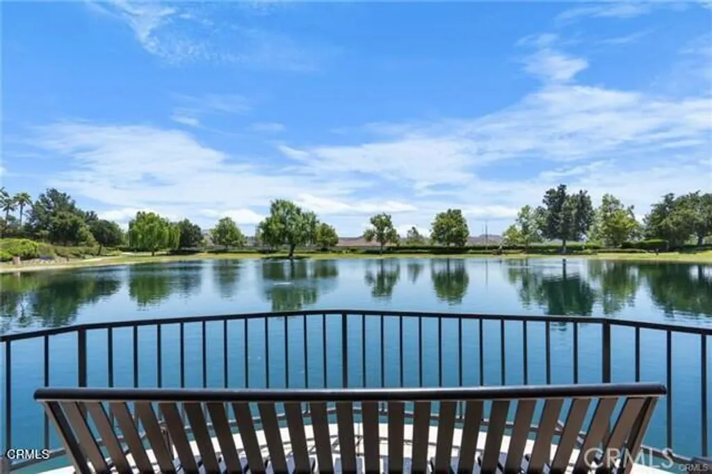 28961 Mirada Circulo, Valencia, CA 91354 photo 2
