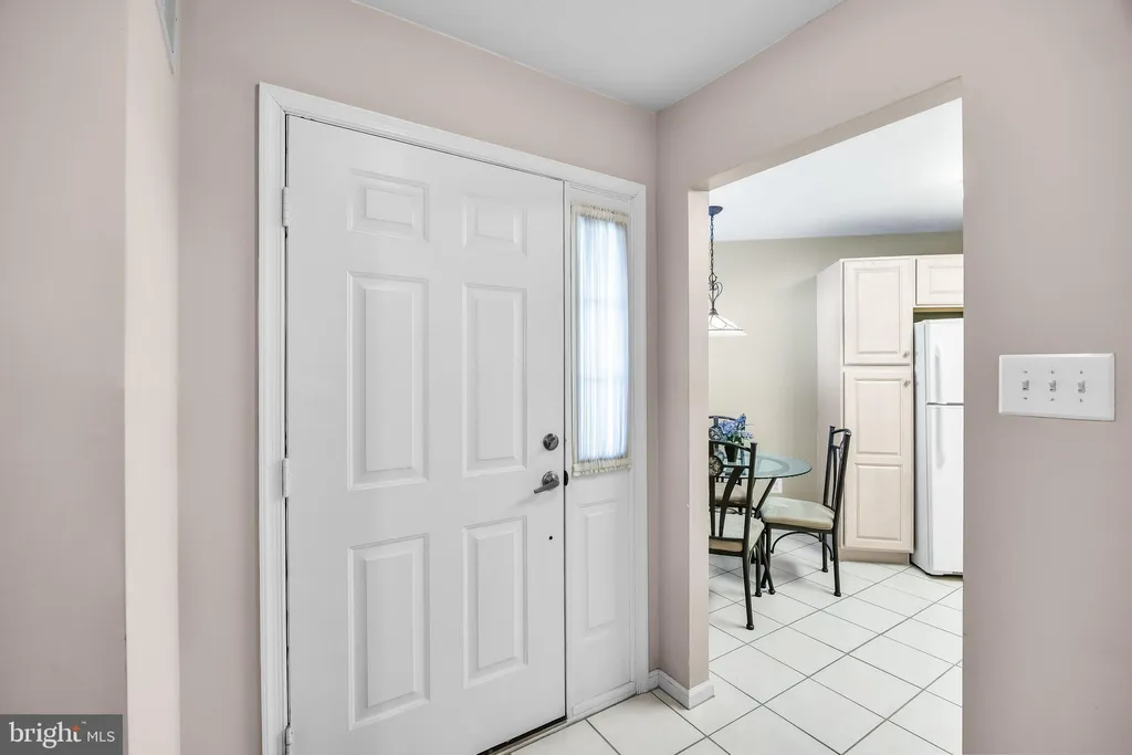 20 Peppergrass Drive N, Mt Laurel, NJ 08054 photo 5