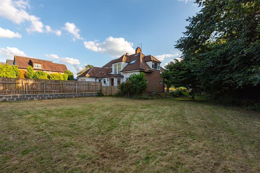 Additional image 36 of 4 bed detached house for saleConiscliffe Road, Darlington DL3