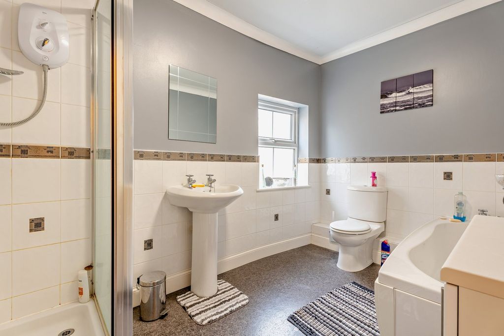 Additional image 30 of 5 bed terraced house for saleCommercial Street, Crook DL15
