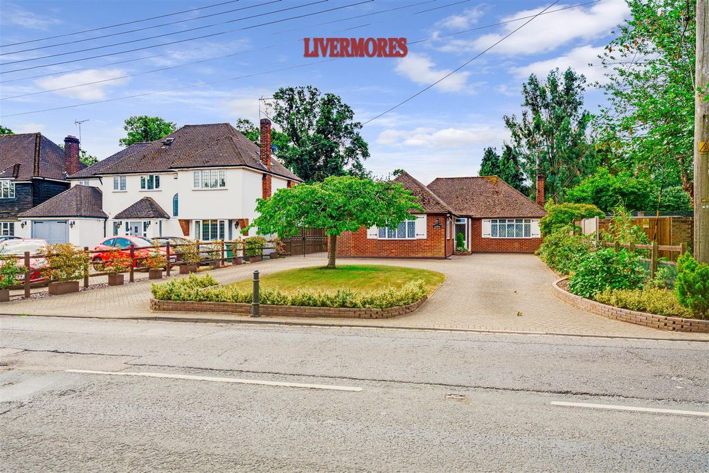 Additional image 28 of 3 bed detached bungalow for saleOakfield Lane, Dartford DA2