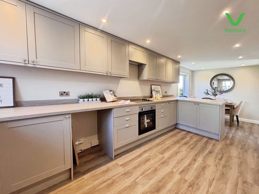 Additional image 6 of 4 bed bungalow for saleWoodifield Hill, Crook DL15