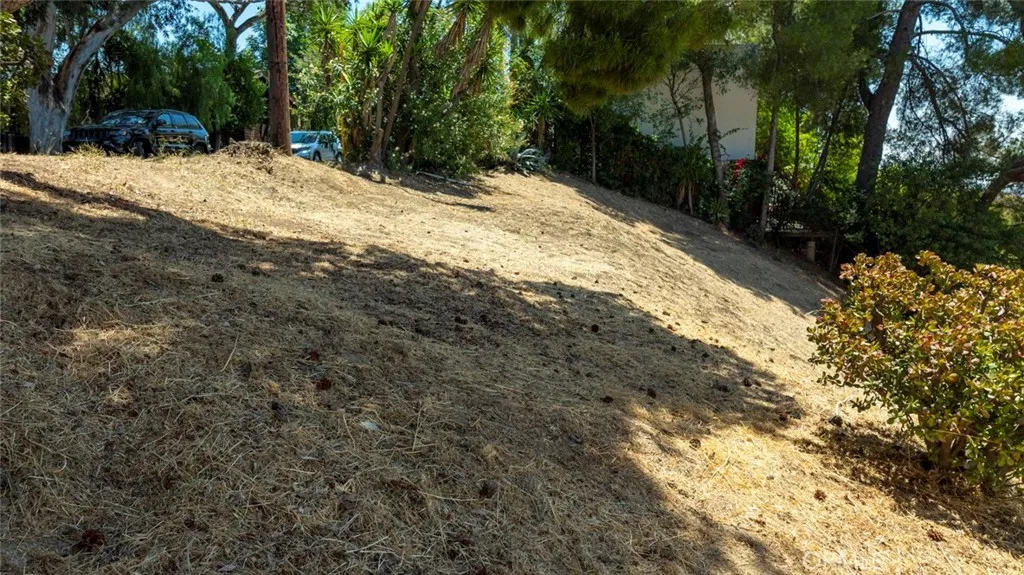 Additional image 16 of 858 Avenue 37, Los Angeles, CA 90065
