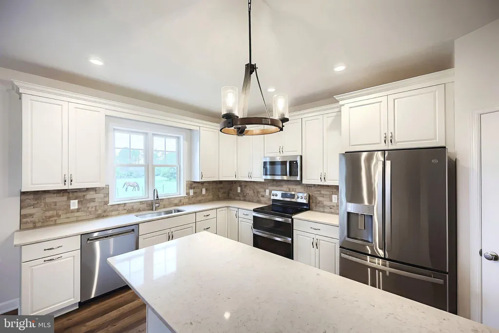 Additional image 13 of 667 Brickyard Road, New Oxford, PA 17350