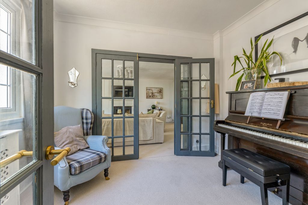 Additional image 39 of 5 bed detached house for saleBeech Avenue, South Croydon CR2