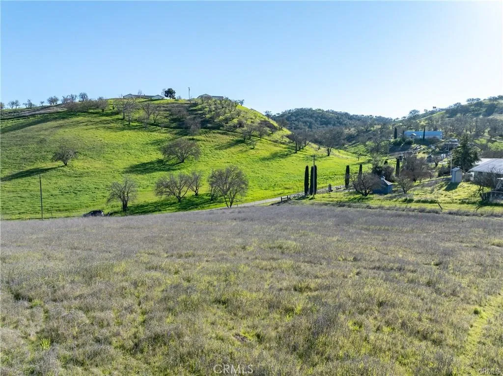 Hermosa Road, Templeton, CA 93465 photo 2