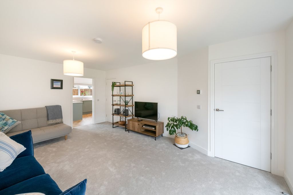 Additional image 4 of 4 bed detached house for saleJura Way, Crieff PH7