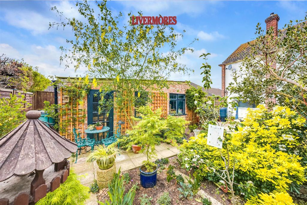 Additional image 29 of 3 bed semi-detached house for saleTredegar Road, Dartford DA2